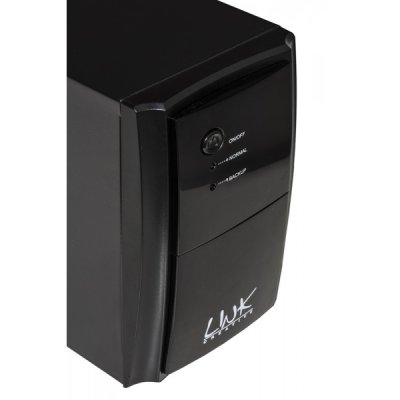 LINK sruppo di continuita' UPS da 1500 VA 900Watt ideale per PC o dispositivi elettronici